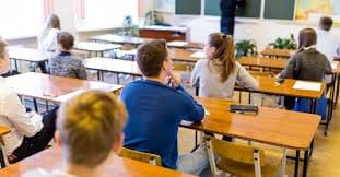 В Москве задержали учительницу математики. Перед этим она отказалась проводить «Разговоры о важном» и дала интервью «Дождю»