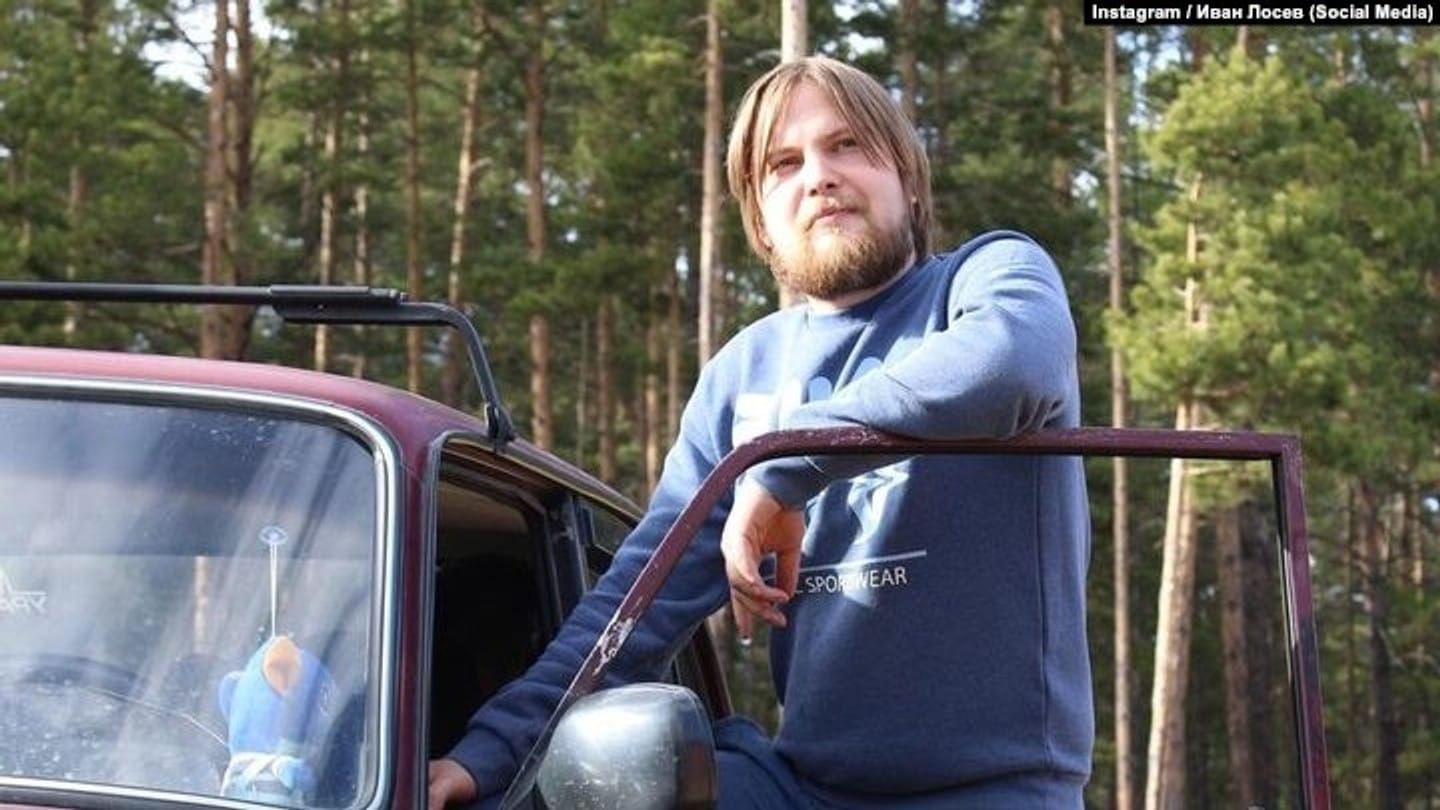 Жителя Читы оштрафовали на 70 тысяч рублей за интервью о штрафе, который он получил за пересказ сна про Зеленского