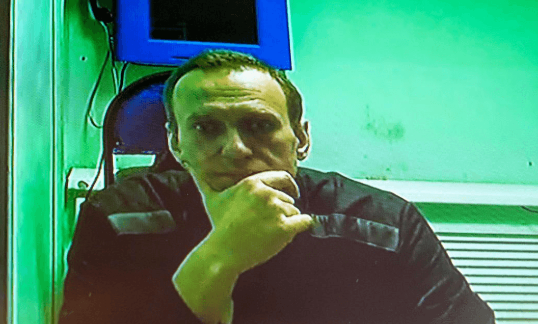 Фашистский приговор 25 лет Кара-Мурзе является местью за то, что он пережил два отравления ФСБ — Навальный