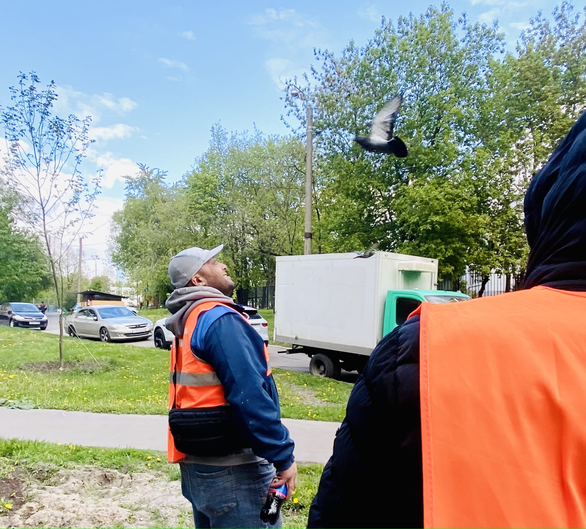 «Все ведутся на Венеру, планета яркая». Как москвичи выслеживали беспилотники после атаки на Кремль