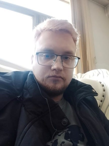 Прокуратура требует ужесточить обвинение активисту Алексею Рожкову, обвиняемому в поджоге военкомата