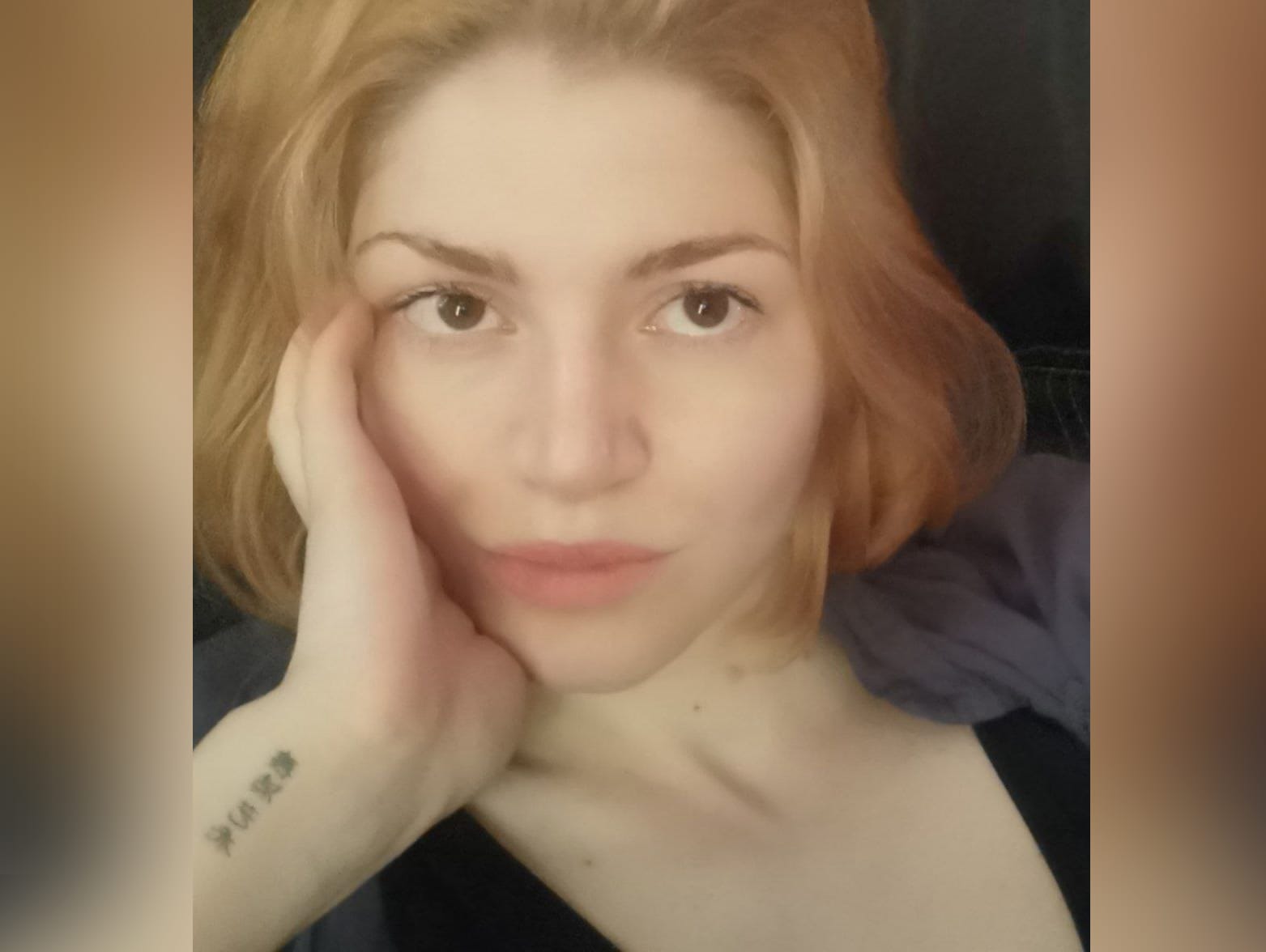 Силовики похитили чеченку в Петербурге и направляются в аэропорт. Ее могут доставить в Грозный, где ей грозит убийство чести — «СК SOS»