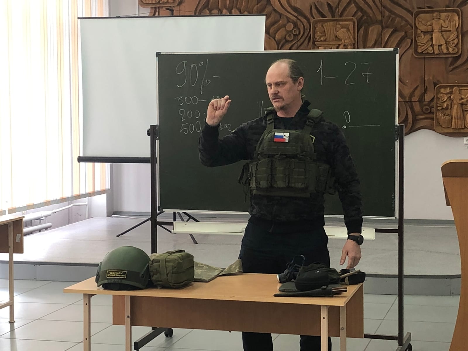 Российский священник повоевал полгода добровольцем и вернулся служить в храме, церковь не видит в этом нарушений — «Люди Байкала»