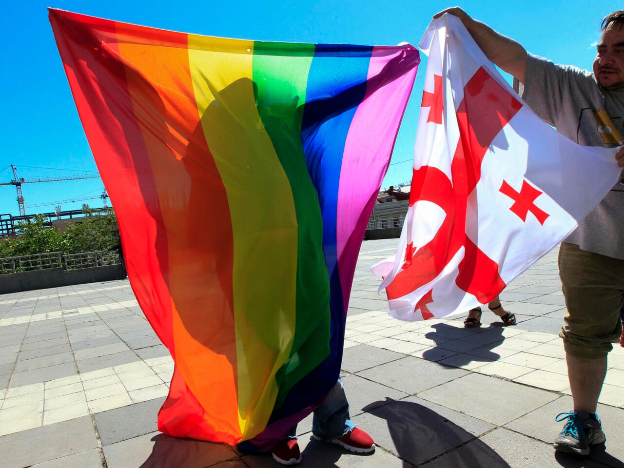 Правящая партия Грузии внесет на рассмотрение парламента пакет законов о запрете «смены пола» и «пропаганды ЛГБТ»