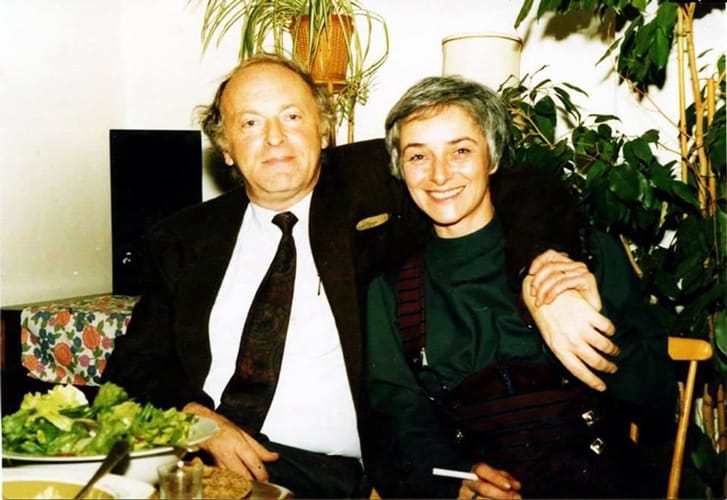 «Бродский должен был ударить пилота кирпичом». Отрывки из мемуаров Маши Слоним о Бродском, Солженицыне и войне в Чечне