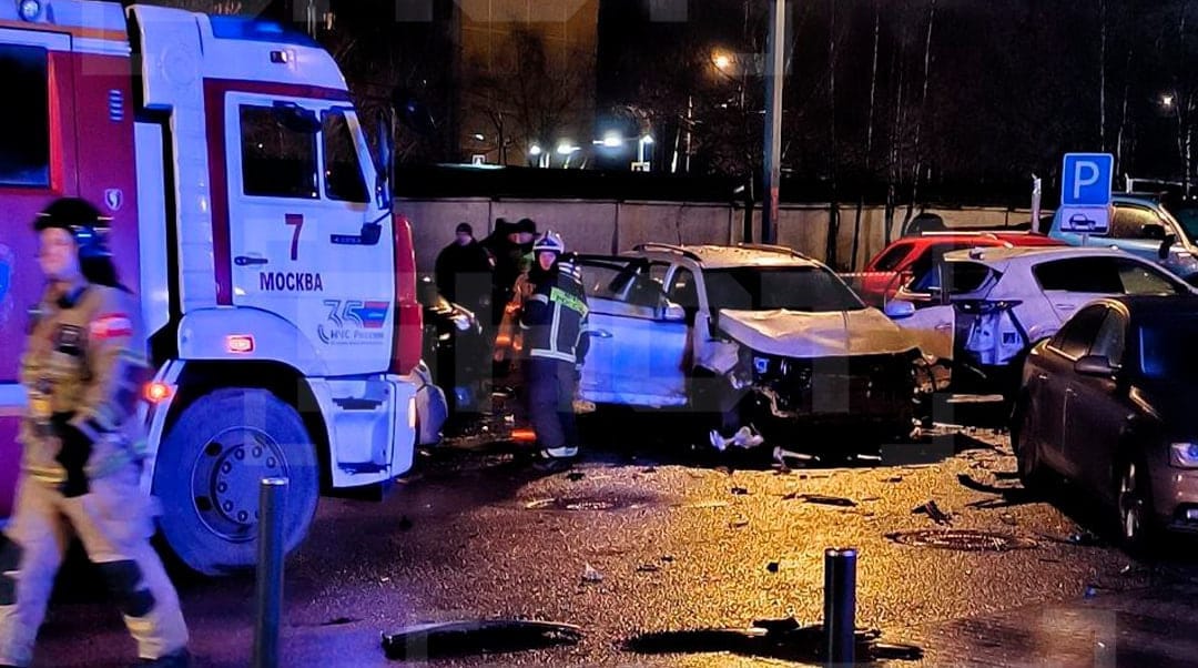 На юге Москвы взорвался автомобиль. Погиб генерал-лейтенант