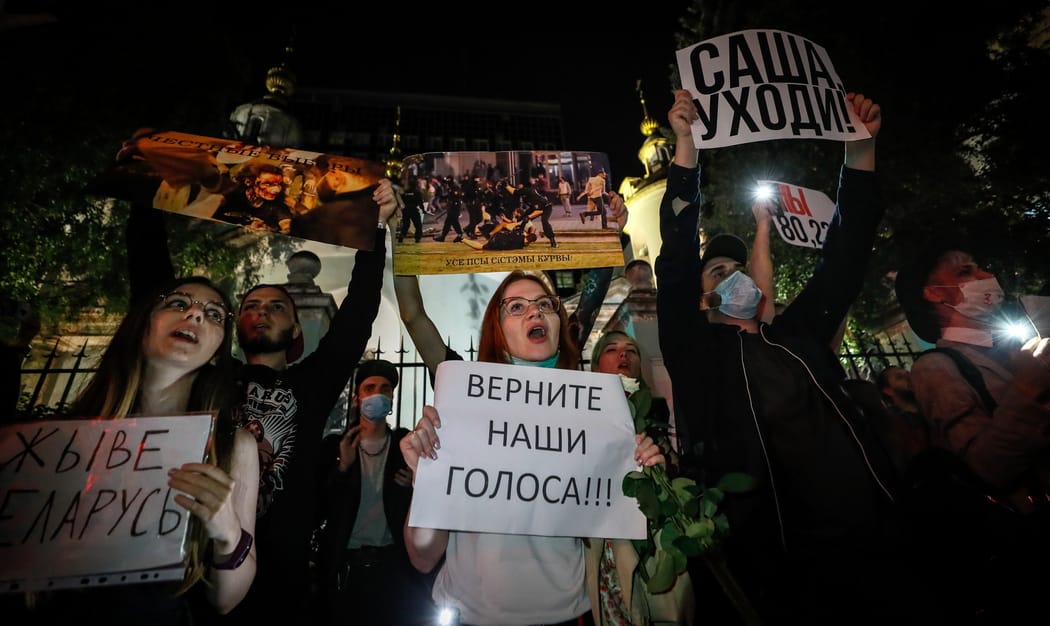 «Колбасой белорусов уже не купишь».  Ярослав Романчук о перспективе протестов и забастовок