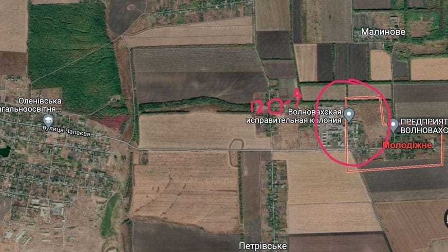 В Мариуполе обнаружили вторую «фильтрационную тюрьму». Там содержатся волонтеры, вывозившие украинцев из города — советник мэра Мариуполя