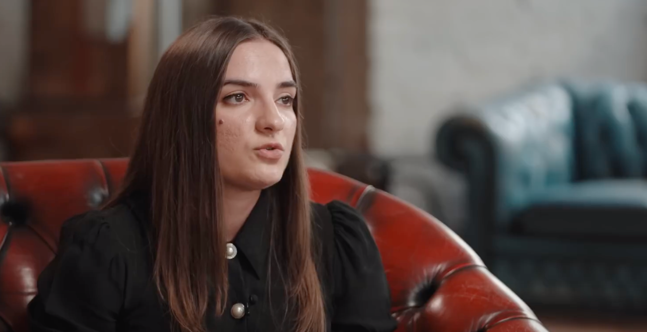 Лана Эстемирова