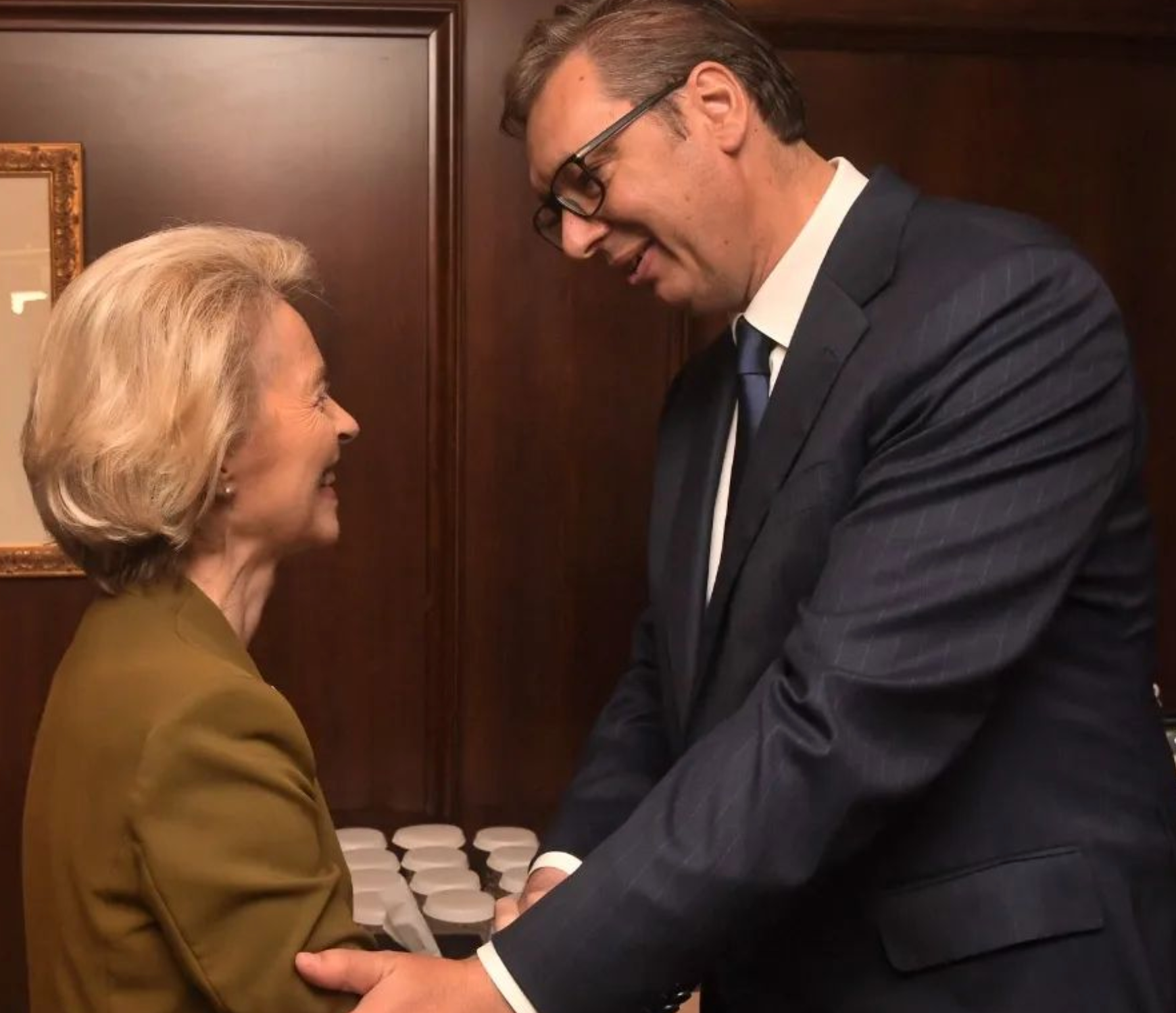 Александр Вучич и Урсула фон дер Ляйен на встрече в Афинах