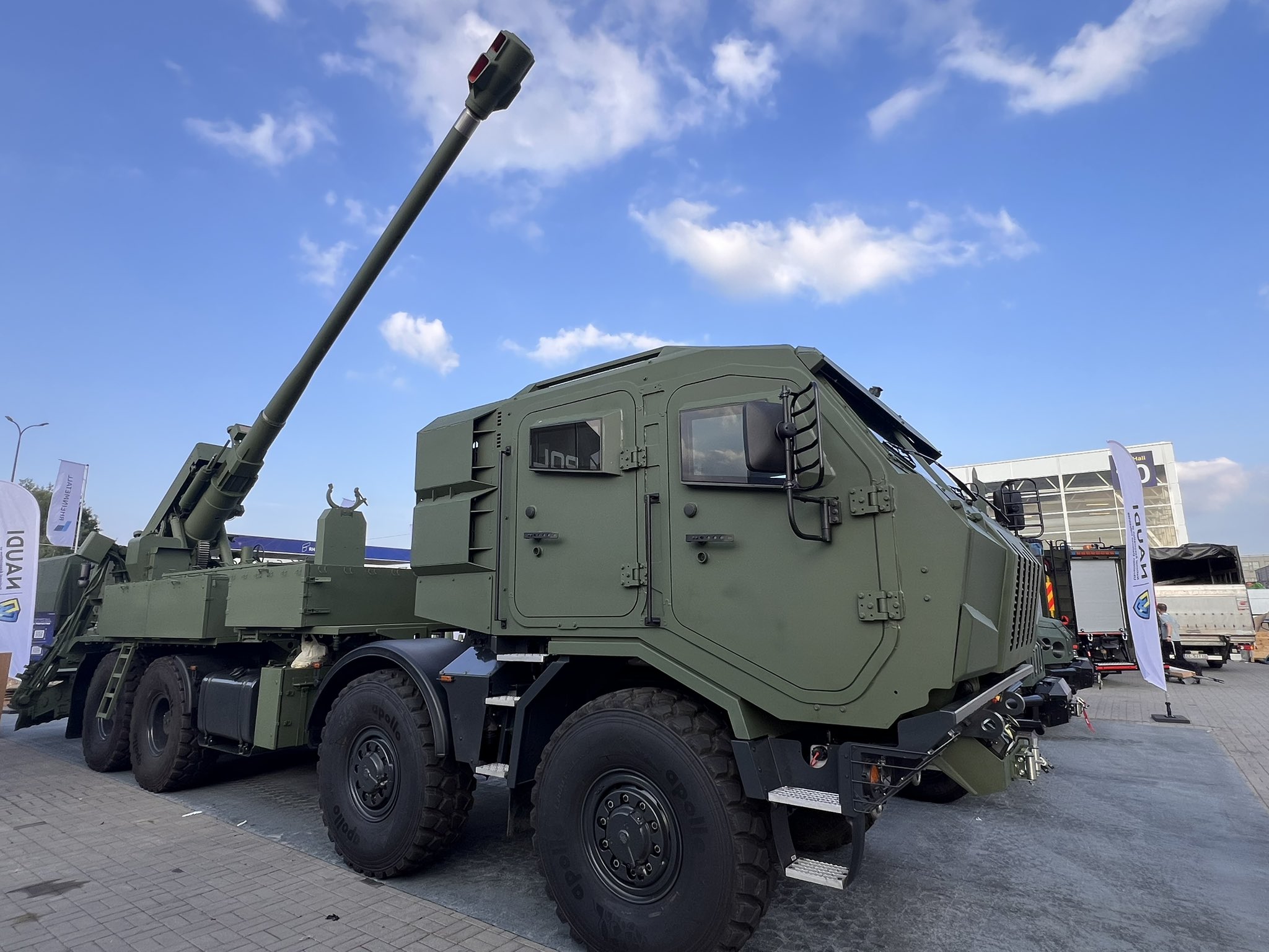 Колесная САУ «Богдана»