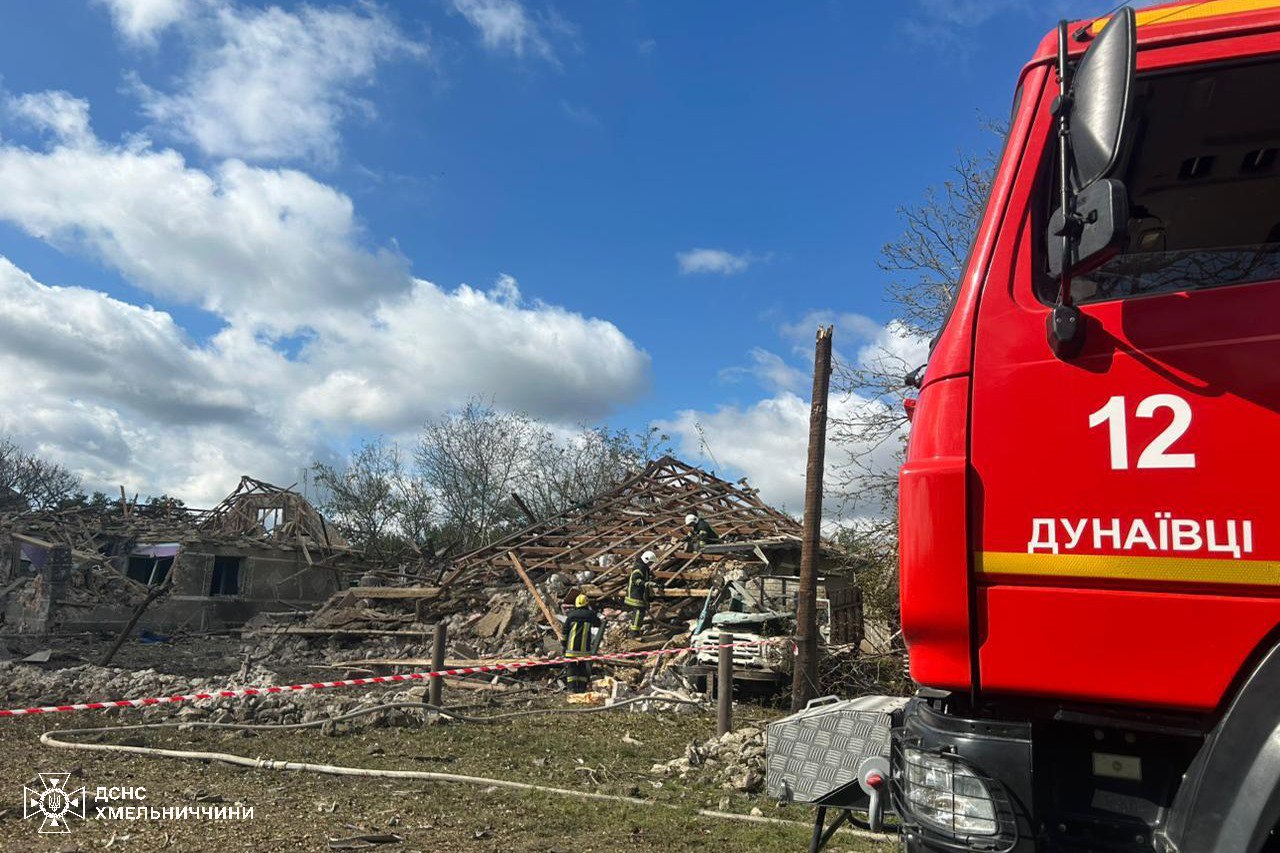 Последствия российского налета на Хмельницкую область в ночь на 20 сентября 2025 года