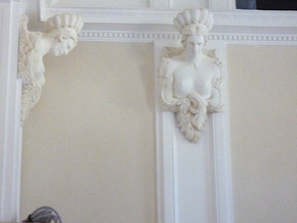 Галерея 4-1. Бассейн.