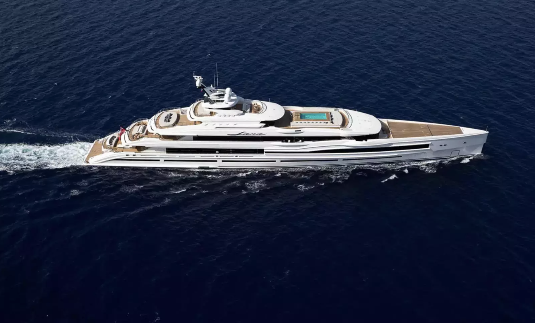 Яхта Lena Геннадия Тимченко