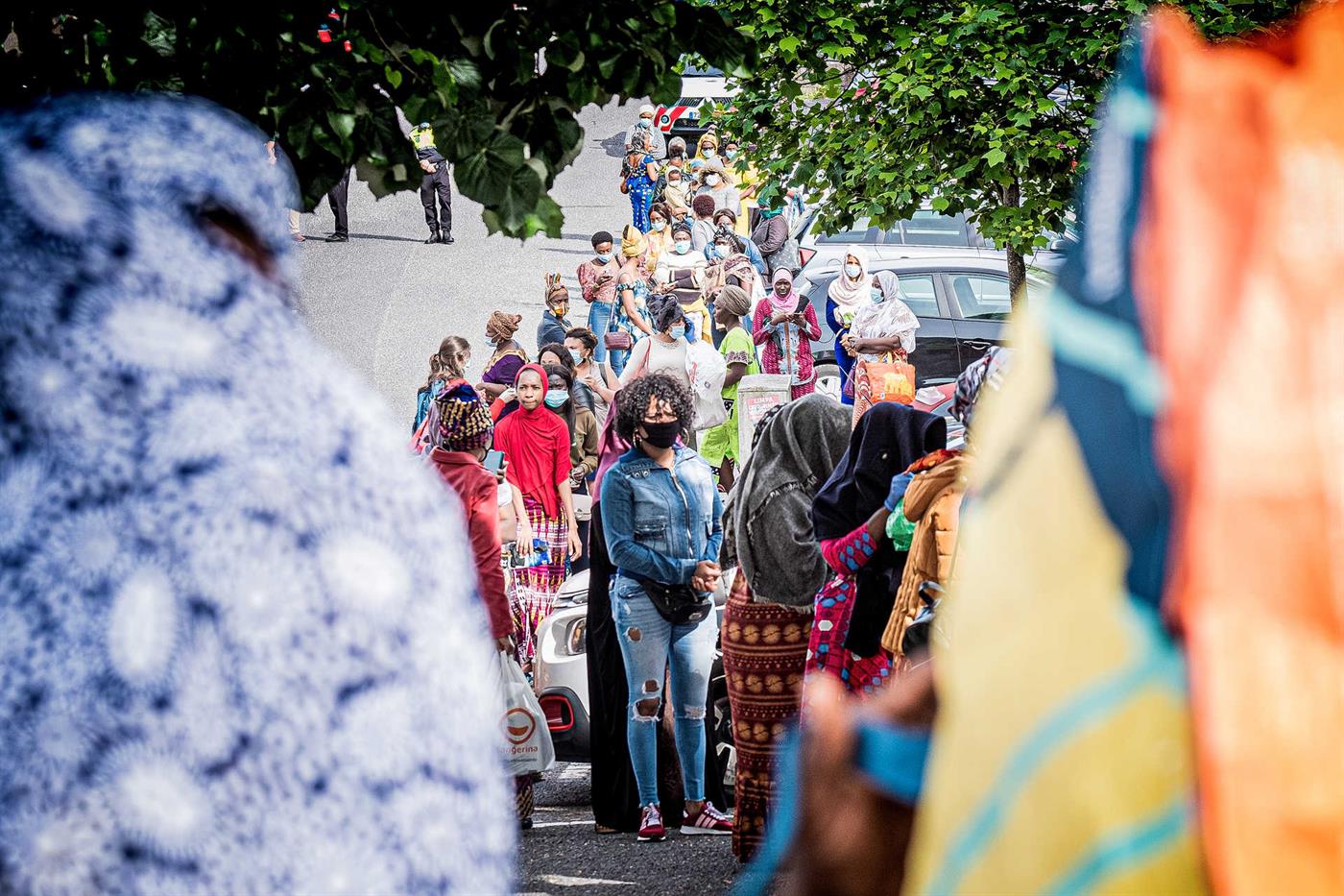 Очередь за бесплатной едой в Лиссабоне